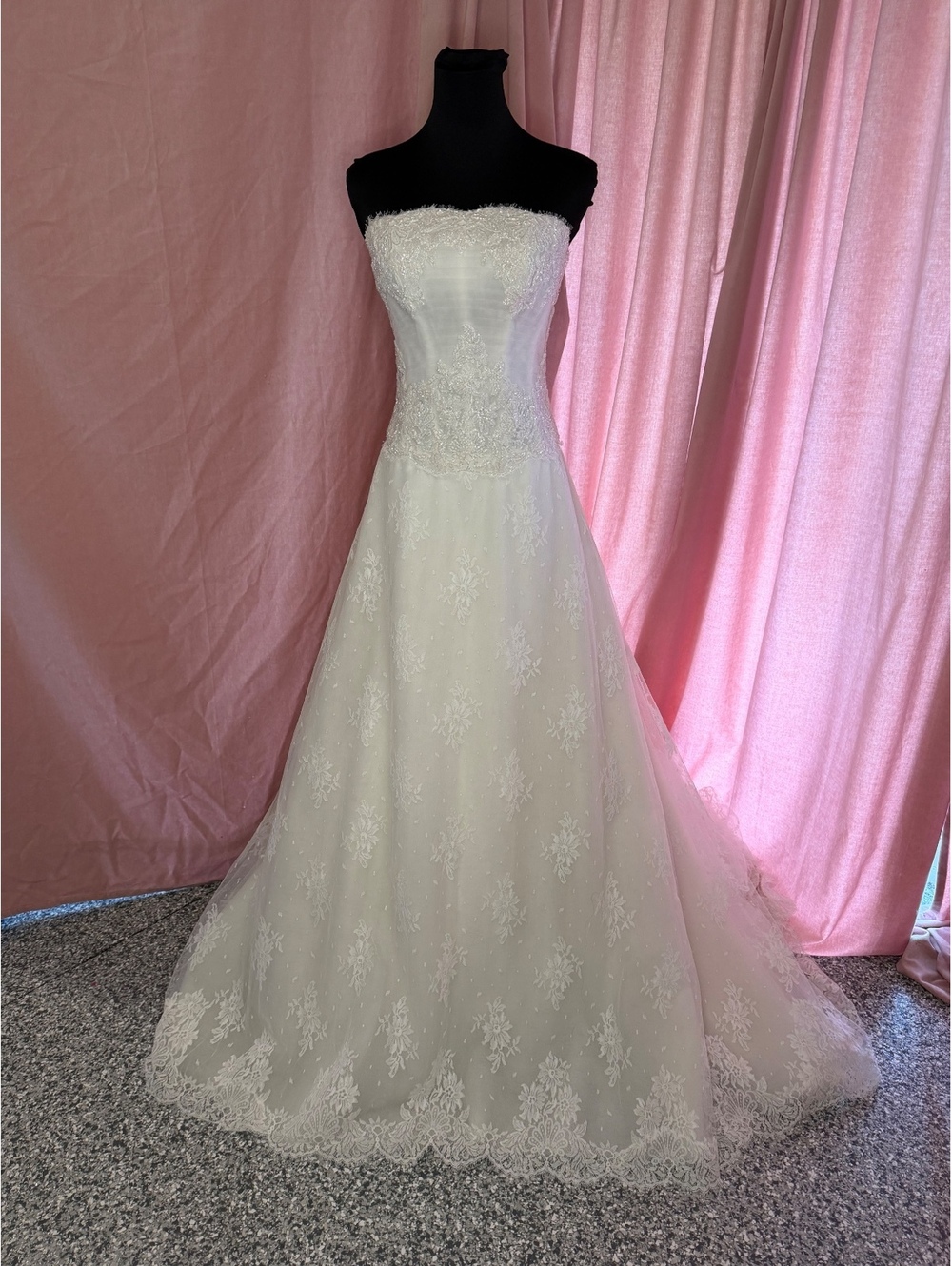 RS Couture Roma Strapless Ivory Lace Wedding Dress Size 44